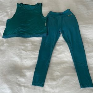 Whitney Simmons x Gymshark set